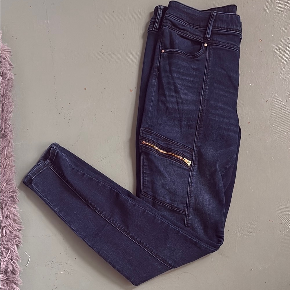 WHITE HOUSE BLACK MARKET jeans
